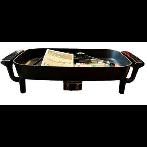 (NWOT) Electric Skillet